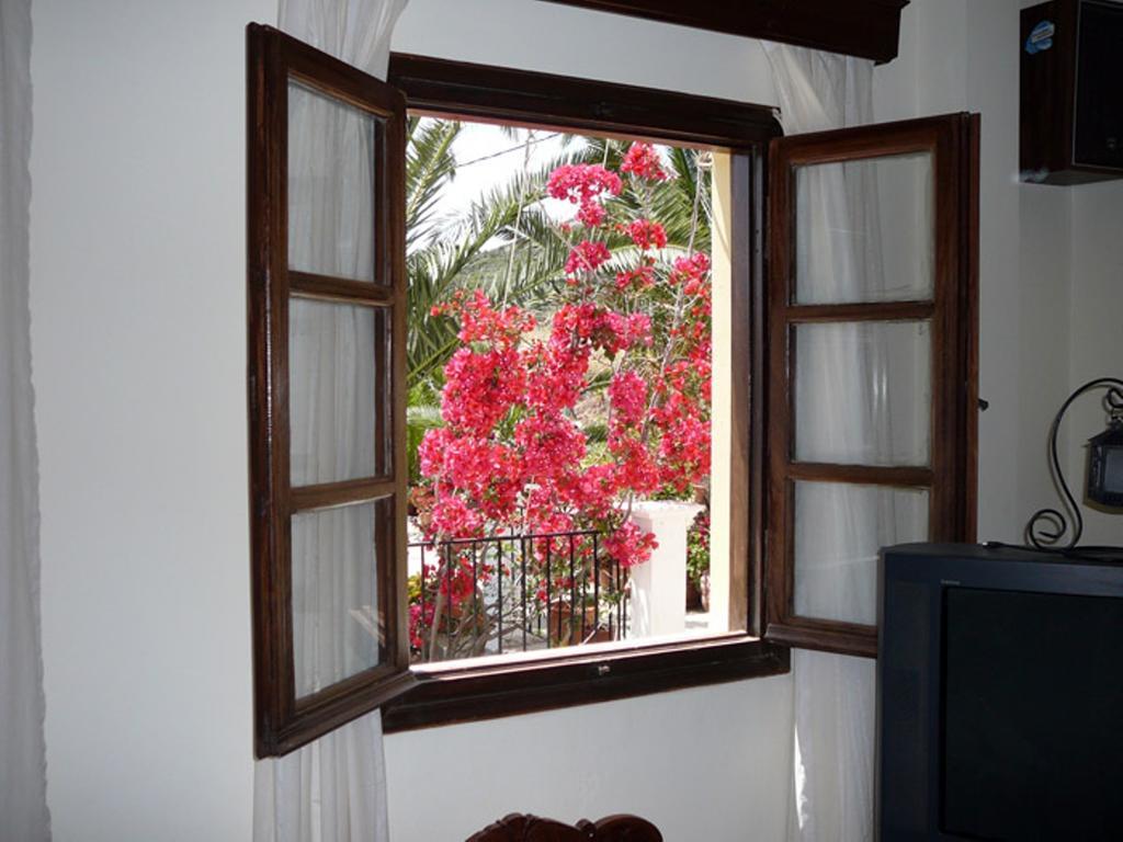Hotel Porto Potha Telendos Exterior photo